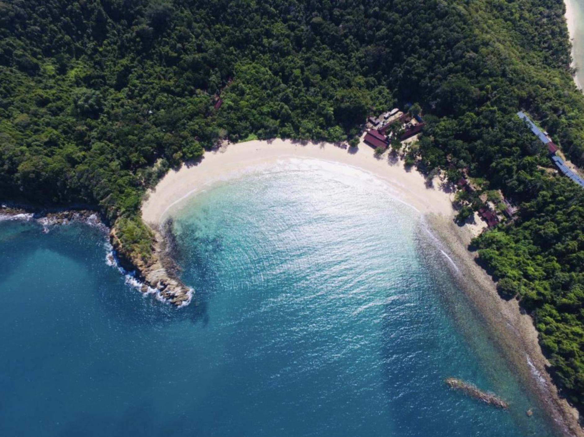 Dolphin Bay Island Resort Kota Belud Екстериор снимка