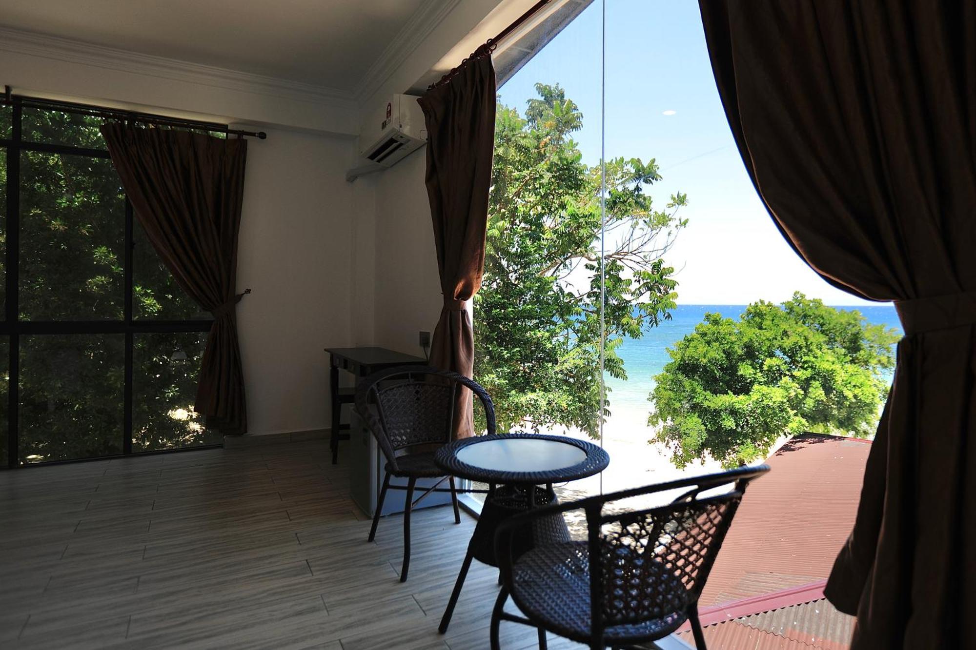Dolphin Bay Island Resort Kota Belud Екстериор снимка