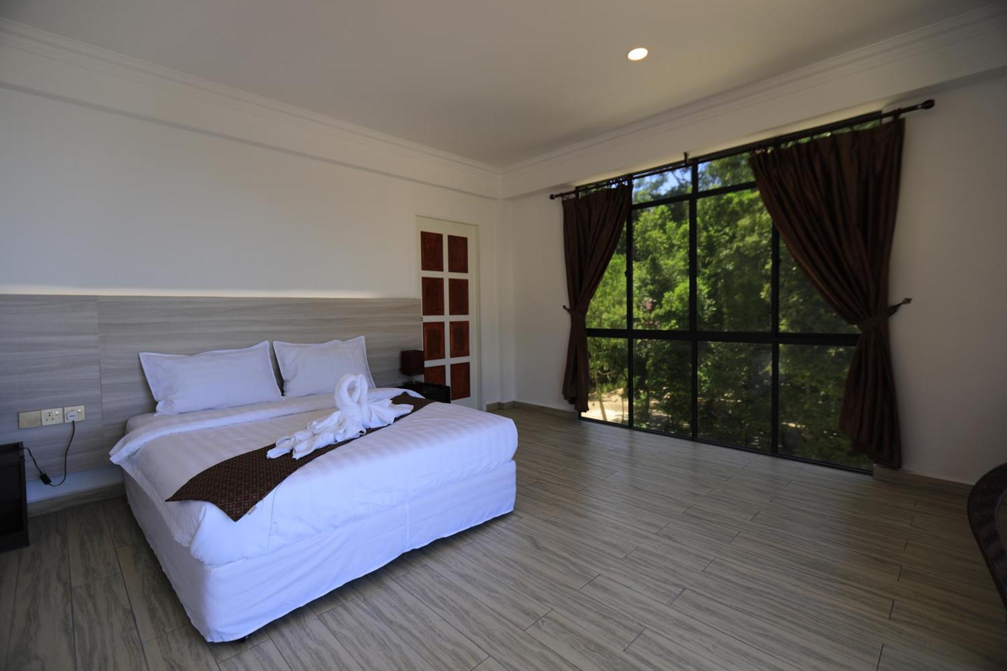 Dolphin Bay Island Resort Kota Belud Екстериор снимка