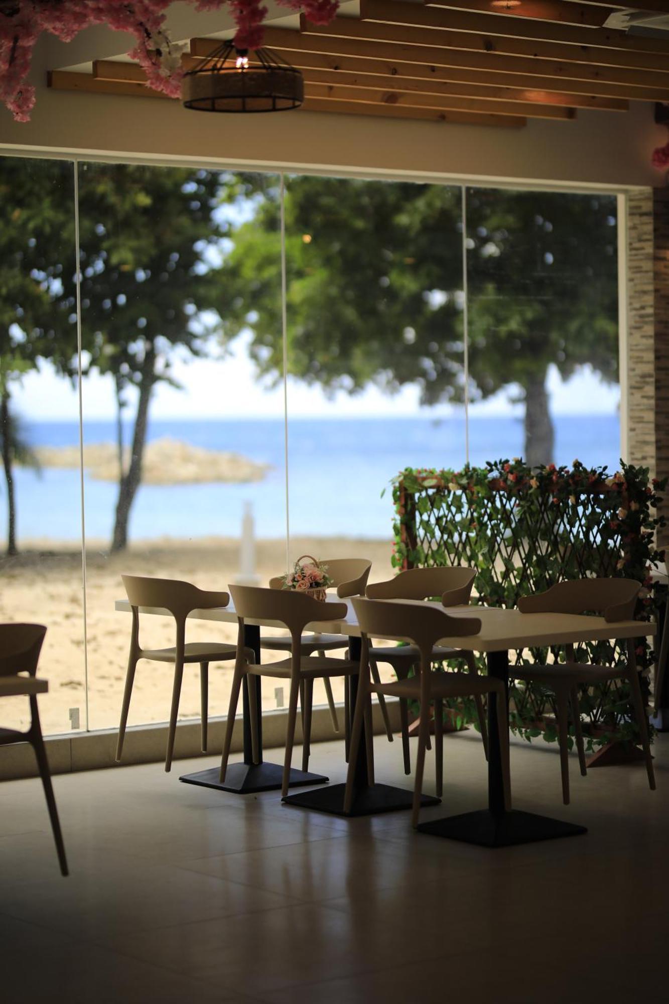 Dolphin Bay Island Resort Kota Belud Екстериор снимка